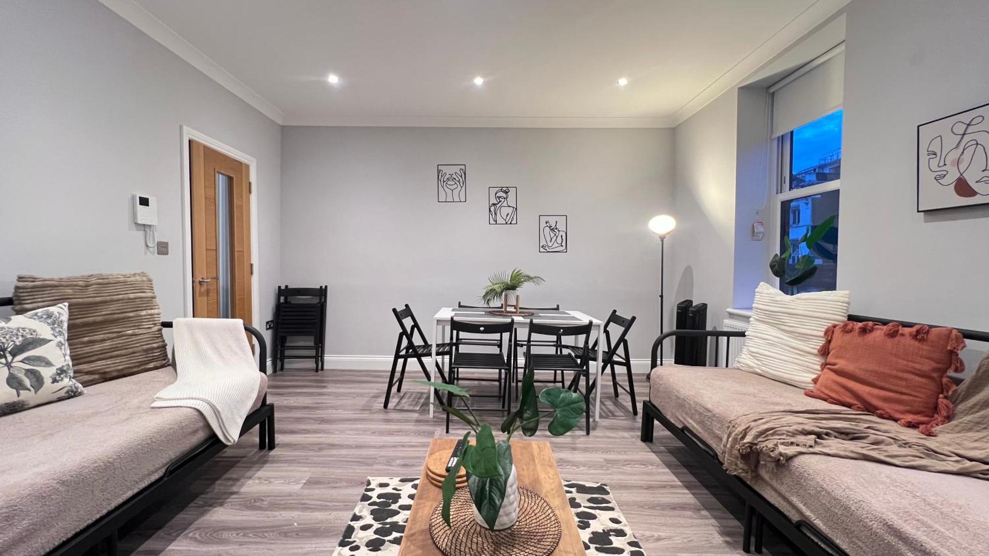 Beautiful Apartment In Camden Town ロンドン エクステリア 写真